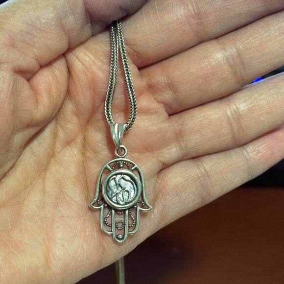 Shamay and Benlulu Chai in Hamsa Necklace silver 925 Roman glass center accent - Picture 2 of 8